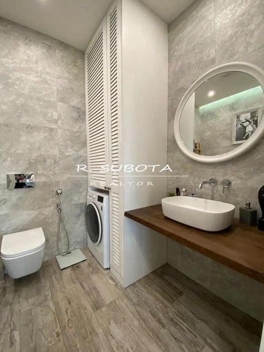 3. k. studio residential complex Panorama 92m2 Nagorka Novostroy Nebo park Shev