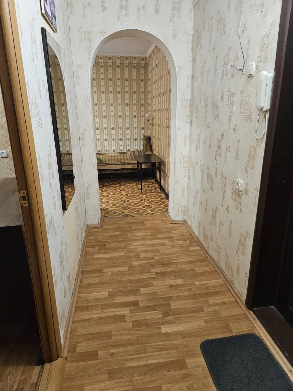 Sale of 2-bedroom apartment in Borshchivka