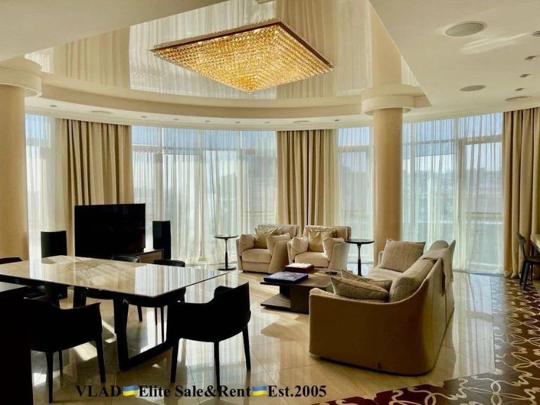 Mazepy 11b. Diamond Hill residential complex. 308 m2, Author. design! Type: Day