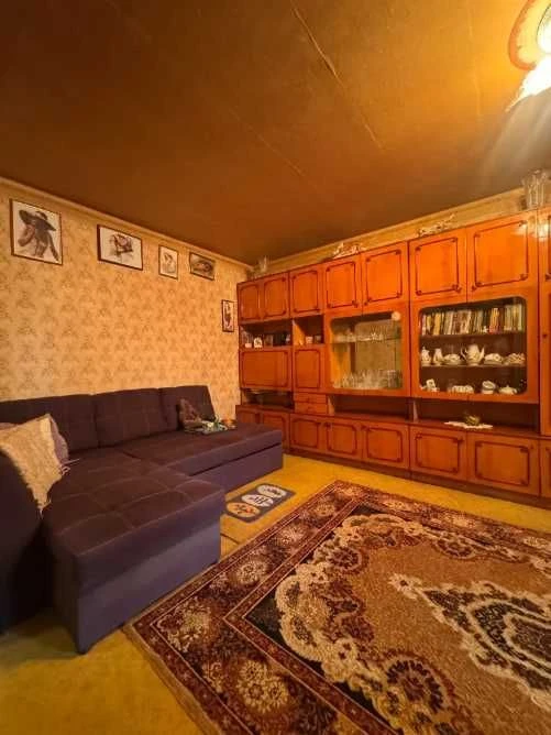 For Sale: 2-Bedroom Apartment in the Pravda/Kalinov District
