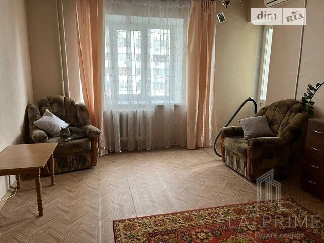 Продаж 2к квартири 70.2 кв. м на просп. Миколи Бажана 26 • I