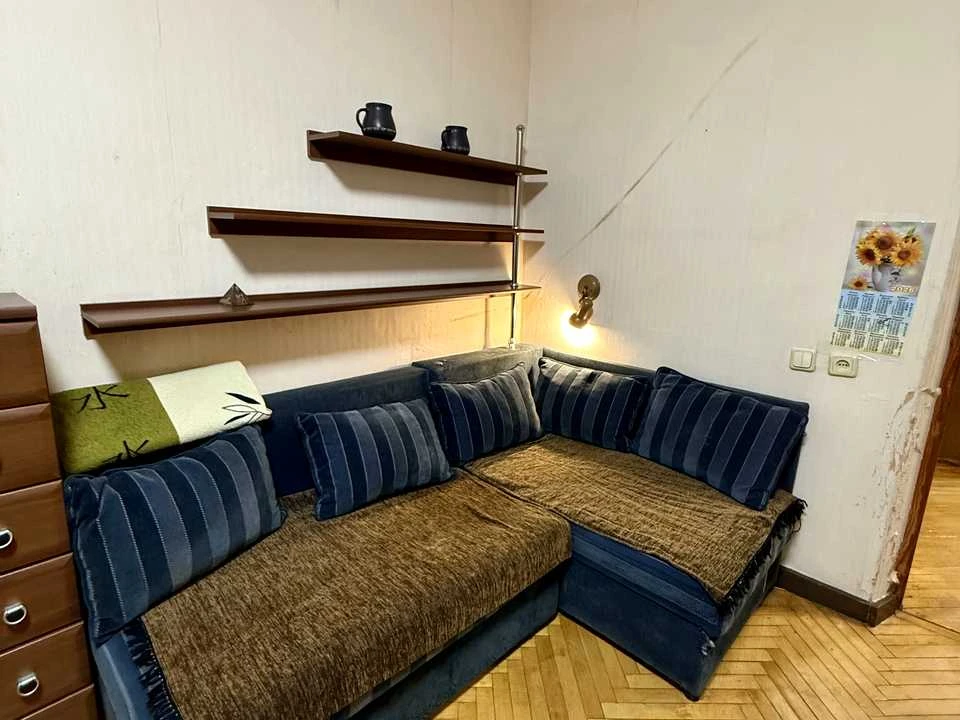 Apartment. Leonid Kadenyuk Street.