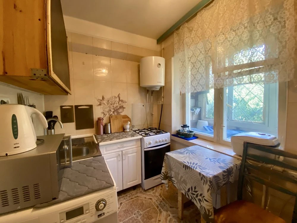 For sale 1 room apartment, Kulish 9.