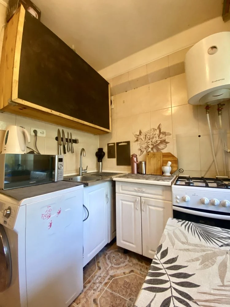 For sale 1 room apartment, Kulish 9.