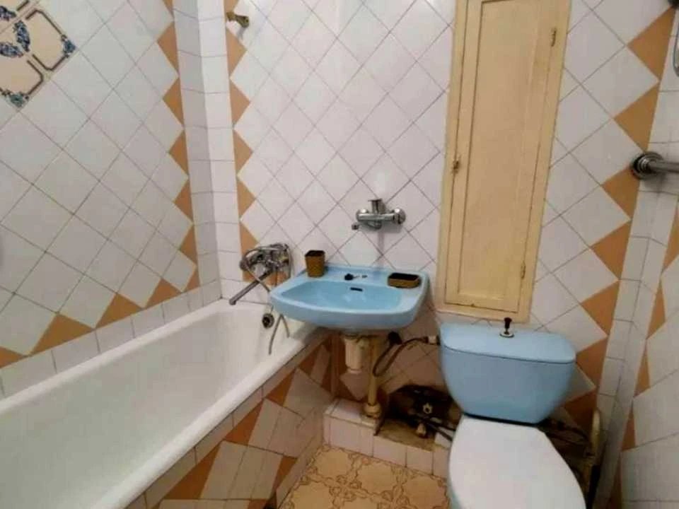 Квартира. Одесса, Светлая ул.