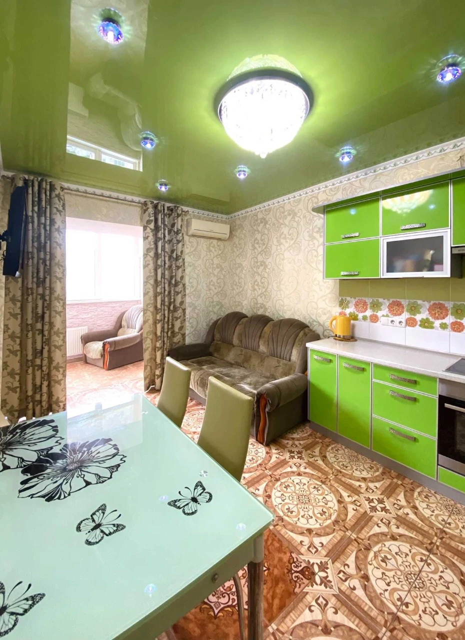 Продається велика 1-кімнатна квартира в ЖК «Острови» — 58 м²