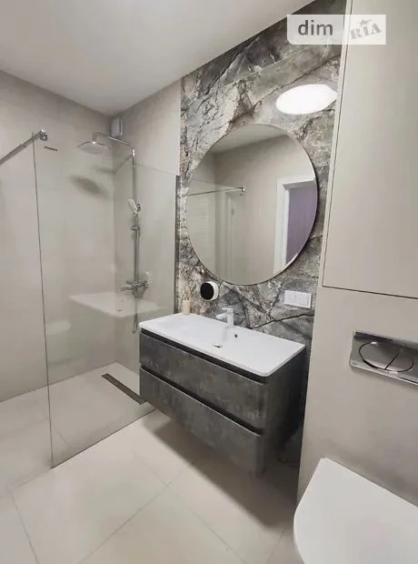 Seller's Listing: House for Sale, 5 minutes from the City Lake