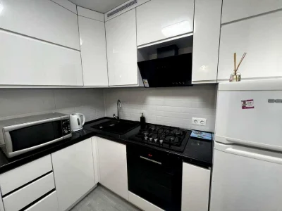 Apartment. Житомир, Шкільний пров.