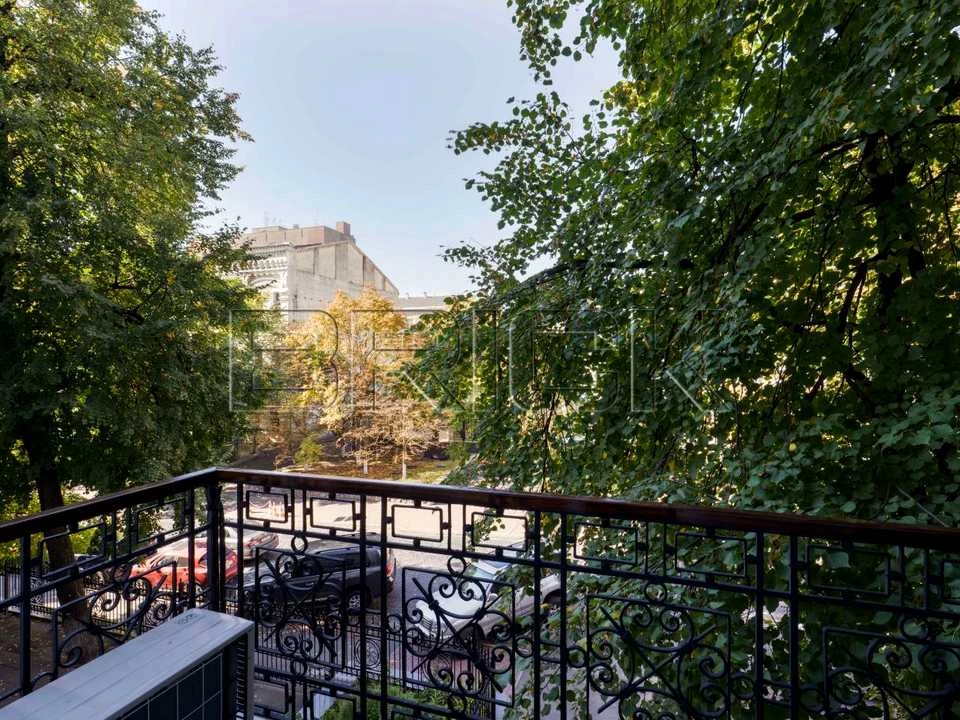 Apartment. Michael Kochynsky Street, Kyiv