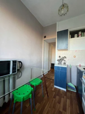 For Sale: 3-room apartment, Robotse Street, Lesya Ukrainka, Center