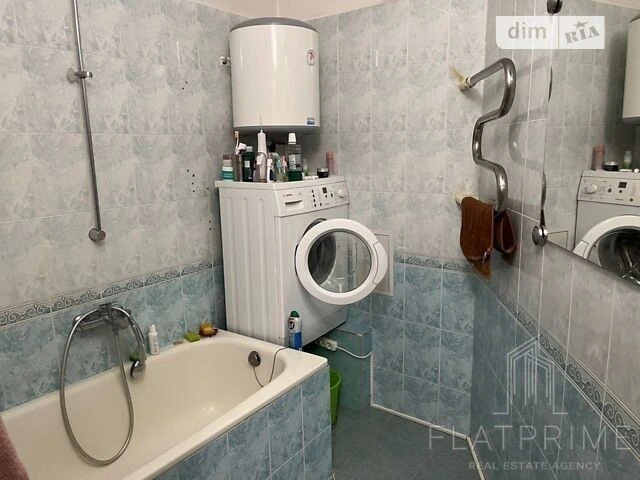 Продаж 2к квартири 70.2 кв. м на просп. Миколи Бажана 26 • I