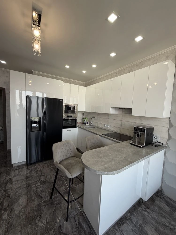 FOR SALE, PANORAMIC 2-bedroom apartment, Left Bank