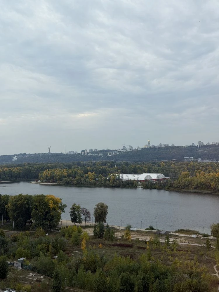 FOR SALE, PANORAMIC 2-bedroom apartment, Left Bank