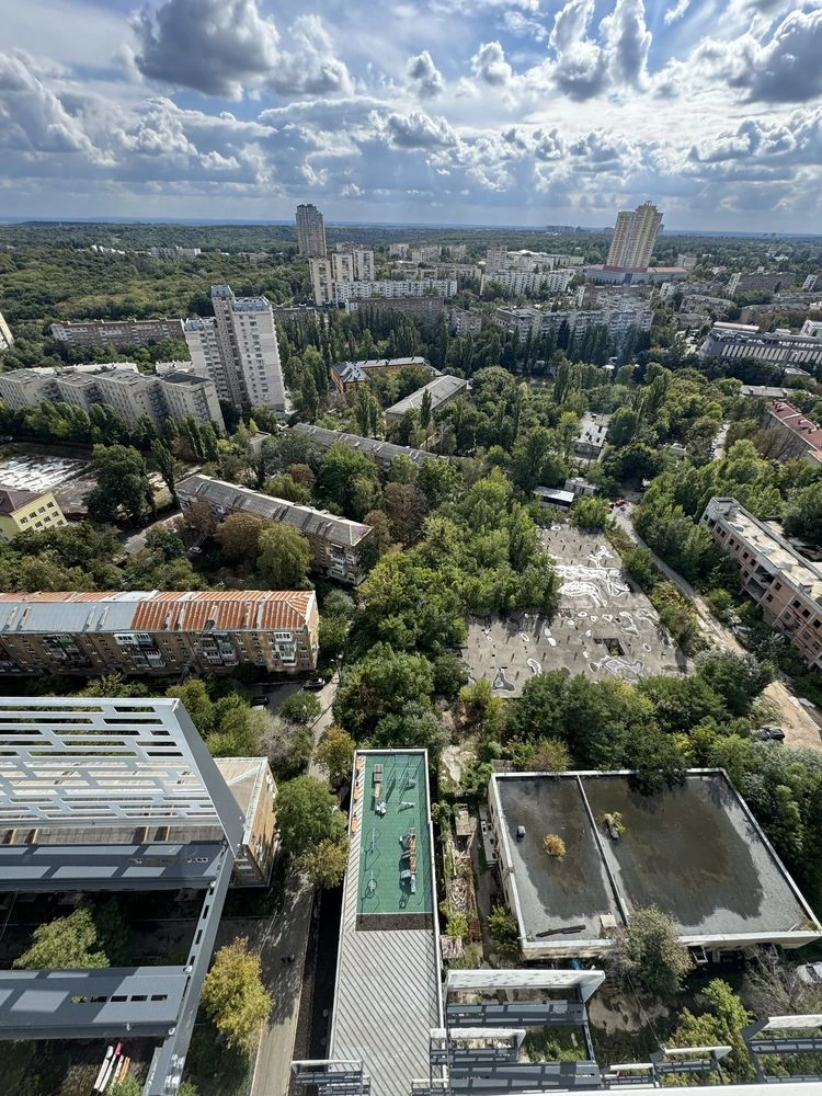 2-кімнатна в ЖК Вежа на Ломоносова, метро Васильківська