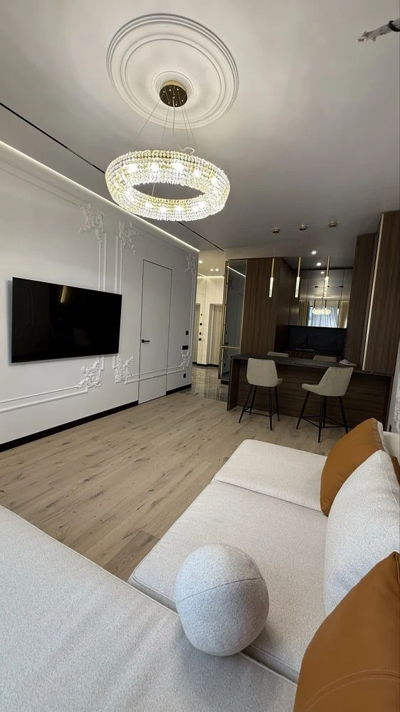 Продаж 1-к Дизайнерська нова квартира (56 м) ЖК Edelweiss Ho