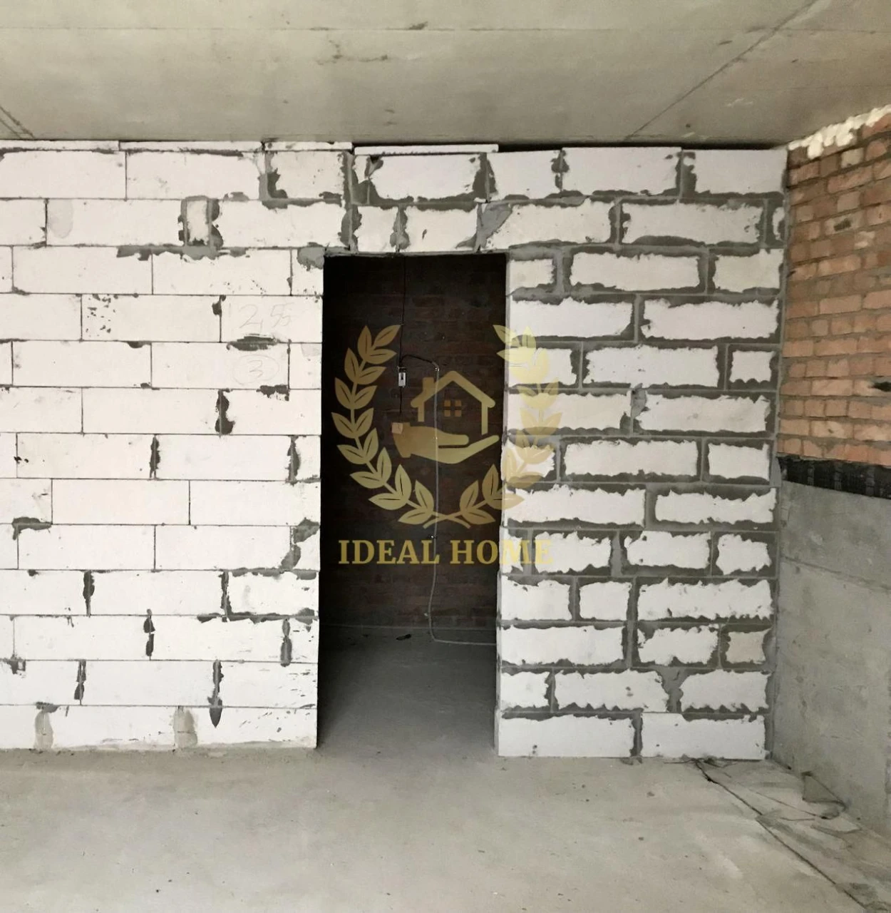 Продається 1-кімнатна квартира в Деснянському районі ( метро