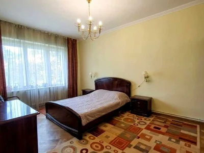 Квартира. Львів, вулиця Гетьмана Петра Дорошенка