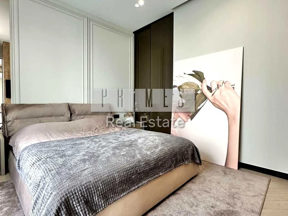 Apartment. Kyiv, Saperne Pole Street