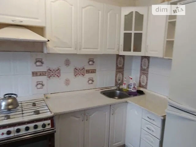 Sale of 3-room apartment 43 sq. m on Borispolska Street 12 • ID 34