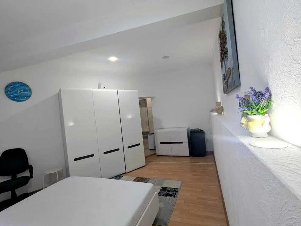 Apartment. Khotin Street, Lviv