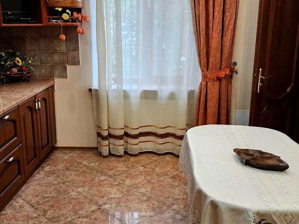 Apartment. Illya Mechnikova Street, Lviv