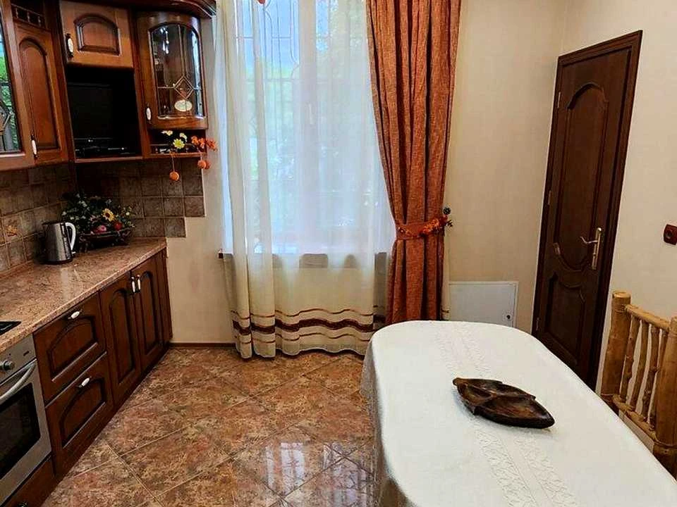 Apartment. Illya Mechnikova Street, Lviv