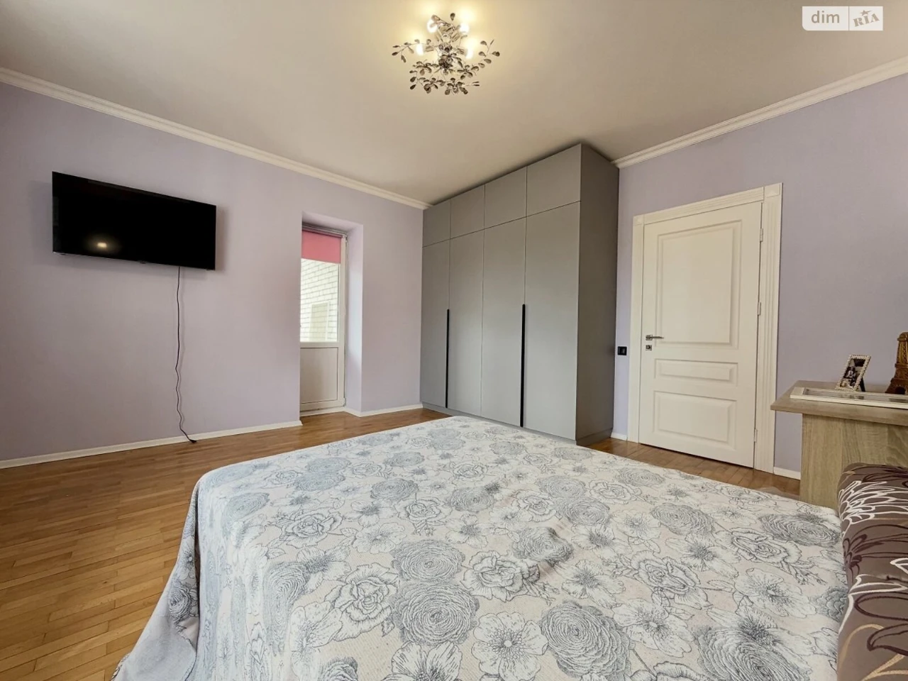 Sale of Apartment in Ivann Rubchak Street