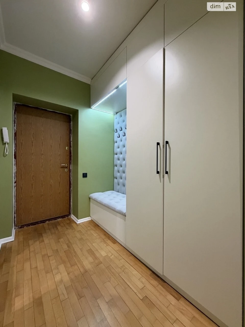 Sale of Apartment in Ivann Rubchak Street