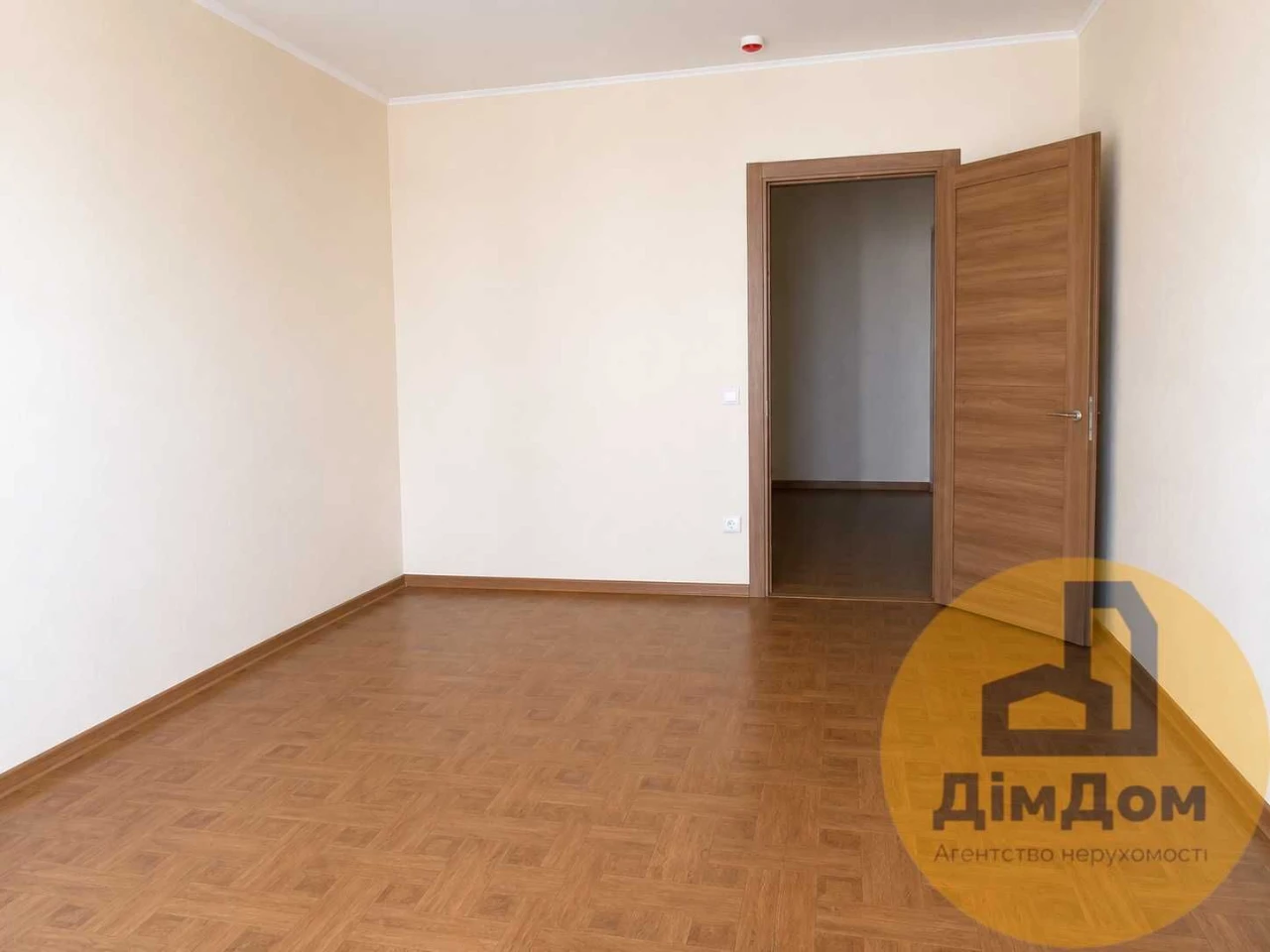 Sale of a 3-bedroom apartment / Revutsky 54-B / Kharkiv metro station