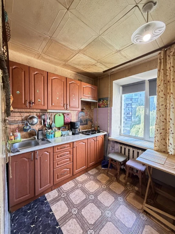 ‼️ No Fee‼️ 2 rooms on the 5th floor Sevastopol Square Boulevard Ch