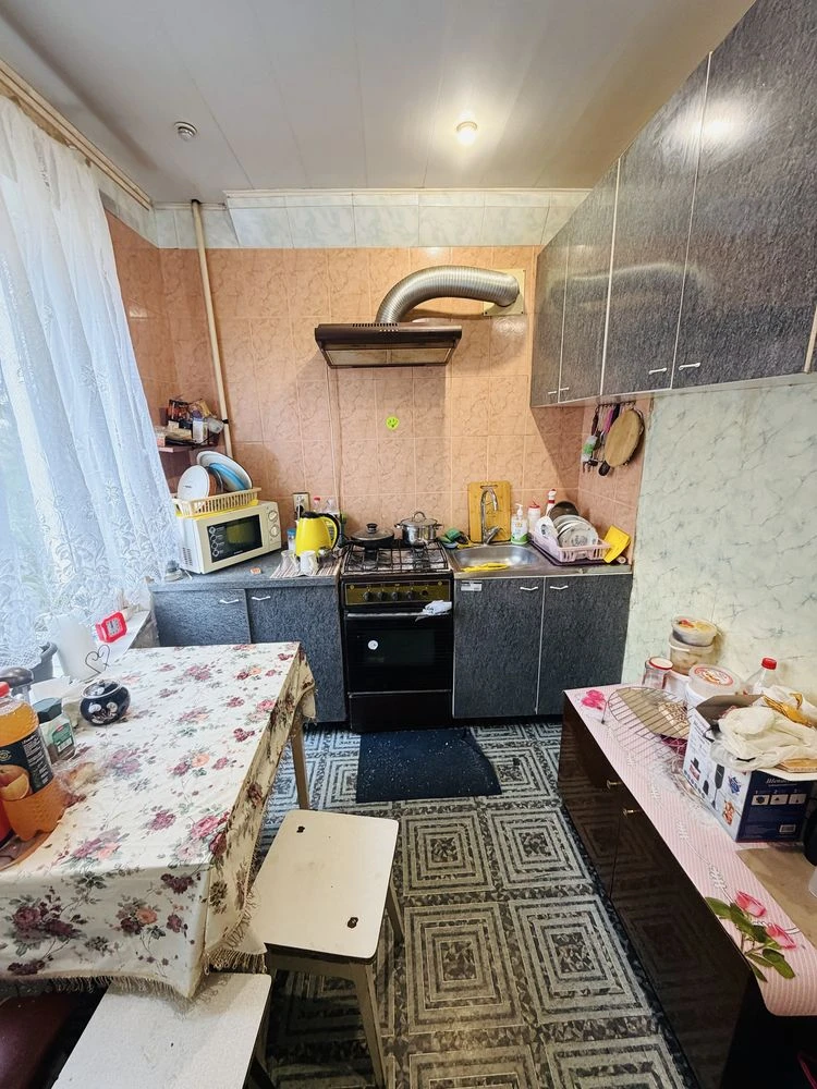For Sale: 1-room apartment in Khortitsky District on Kurusova Street