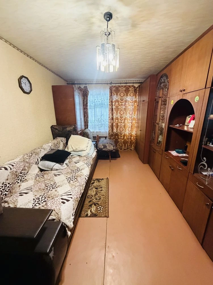 For Sale: 1-room apartment in Khortitsky District on Kurusova Street