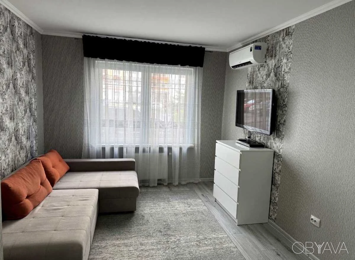 1-room apartment Sofia Rusova St., 7