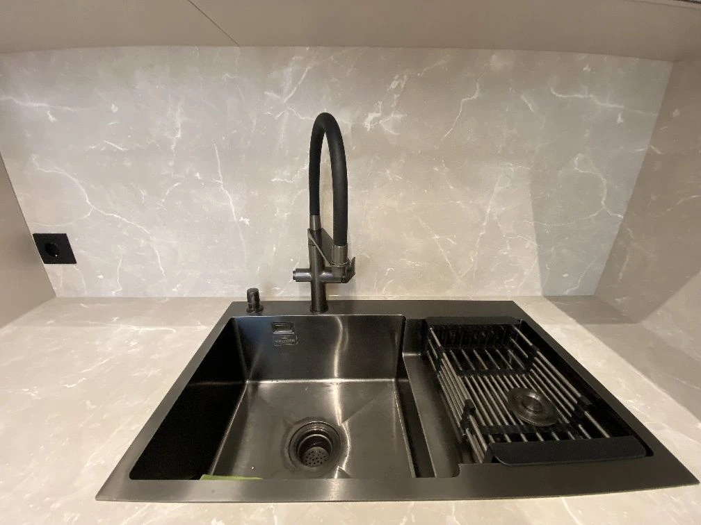 Sale of a 1-bedroom apartment with designer renovation | ЖК Лу