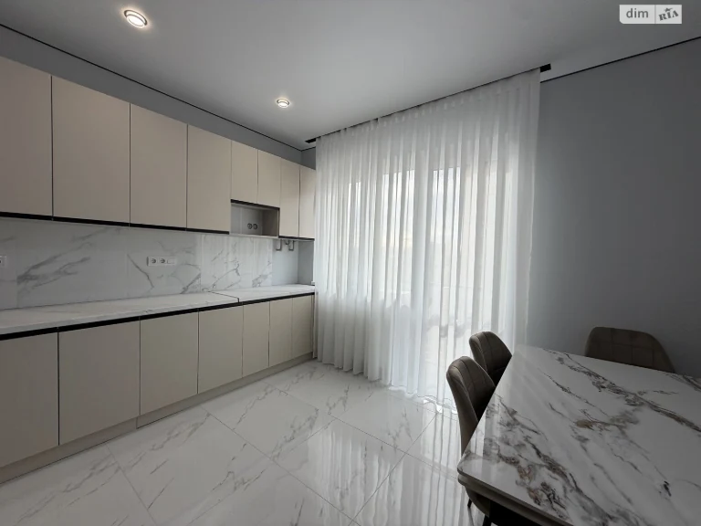 Apartment for Sale: New