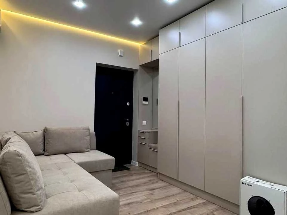 Apartment. Uzhhorod, Ivan Foharyia Street