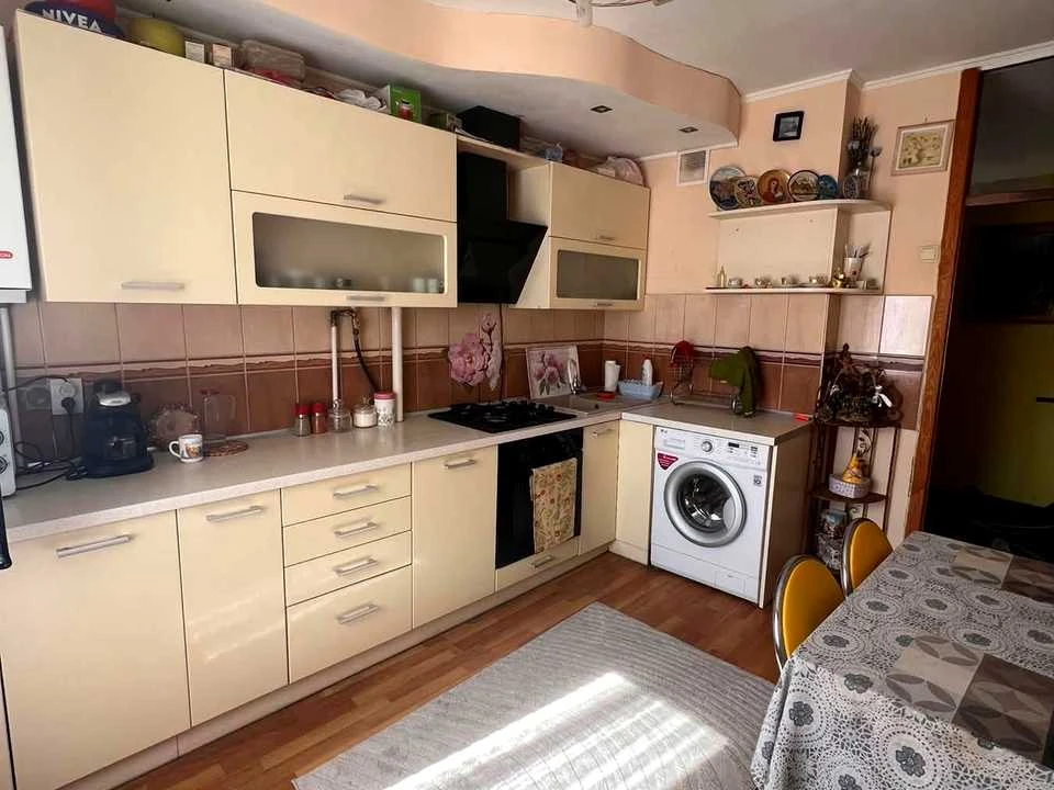 Apartment. Heroes of 101st Brigade Street, Uzhhorod