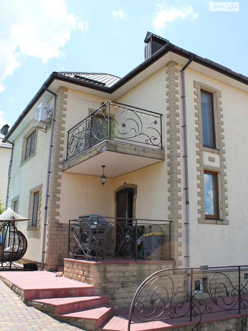 House for Sale - Southern Dubove