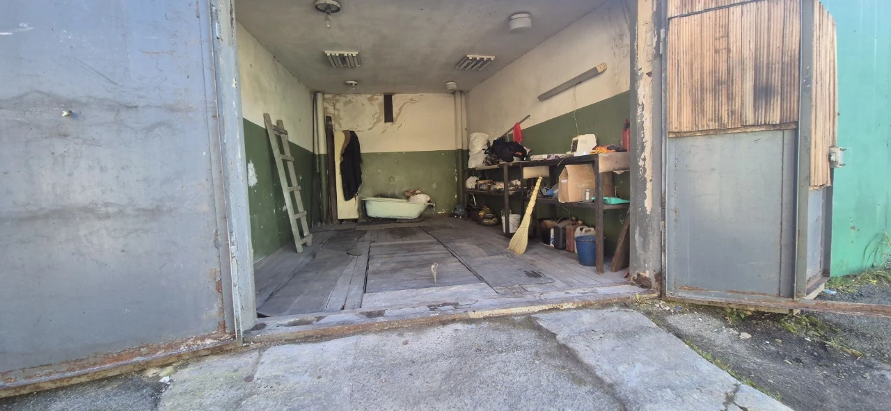 For sale: Garage in the "Orbita" cooperative