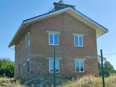 House. Черкаov, West