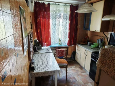 For Sale: 3 rooms, Center, Brick, Furniture and appliances