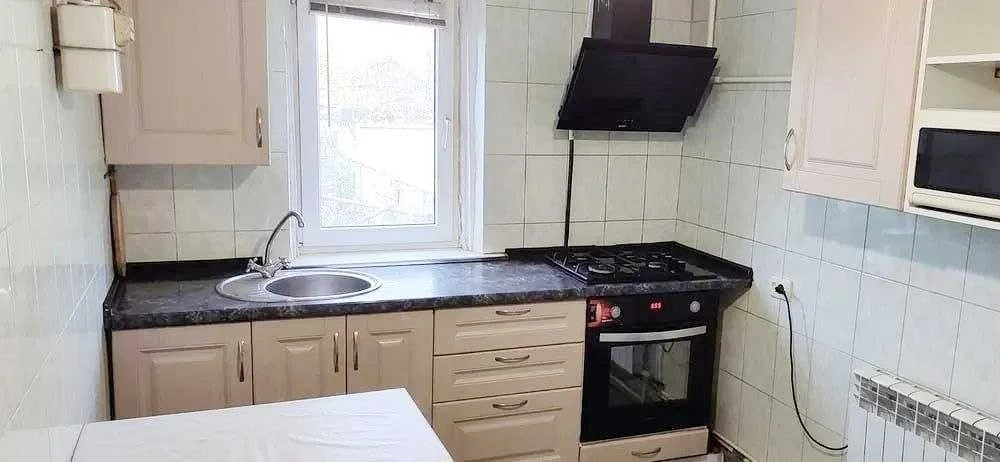 Продаж будинку в ЦЕНТРІ міста, вул. Л. Бикова