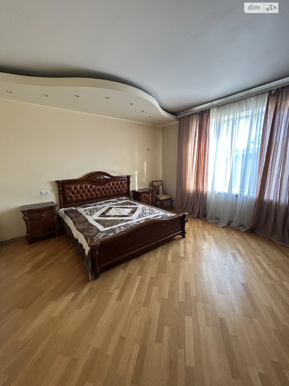 Apartment for Sale in Журавлiвка