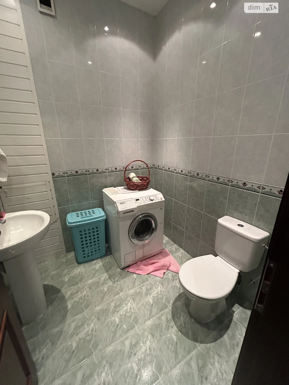Apartment for Sale in Журавлiвка