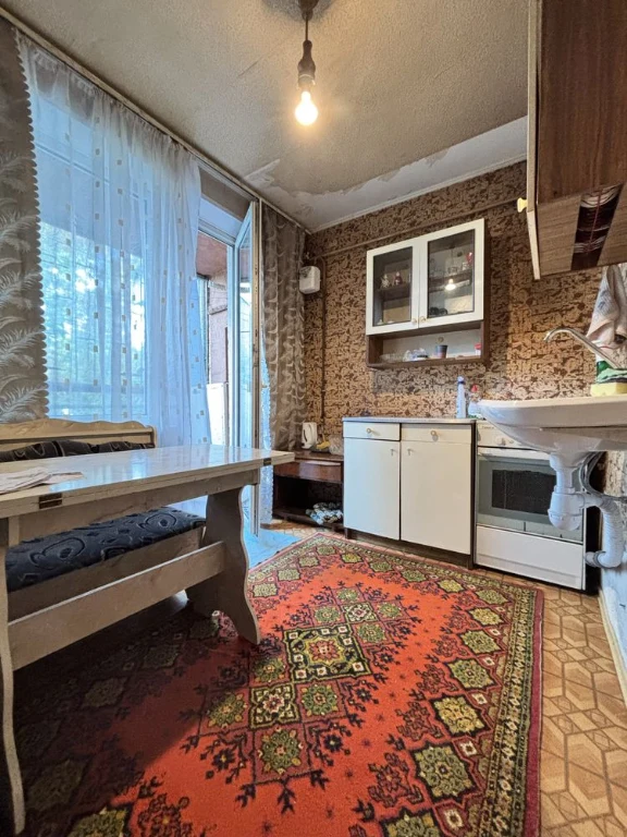 2-room apartment on Gv. Shirokintsiv