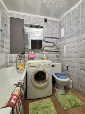 2-room apartment on Gv. Shirokintsiv