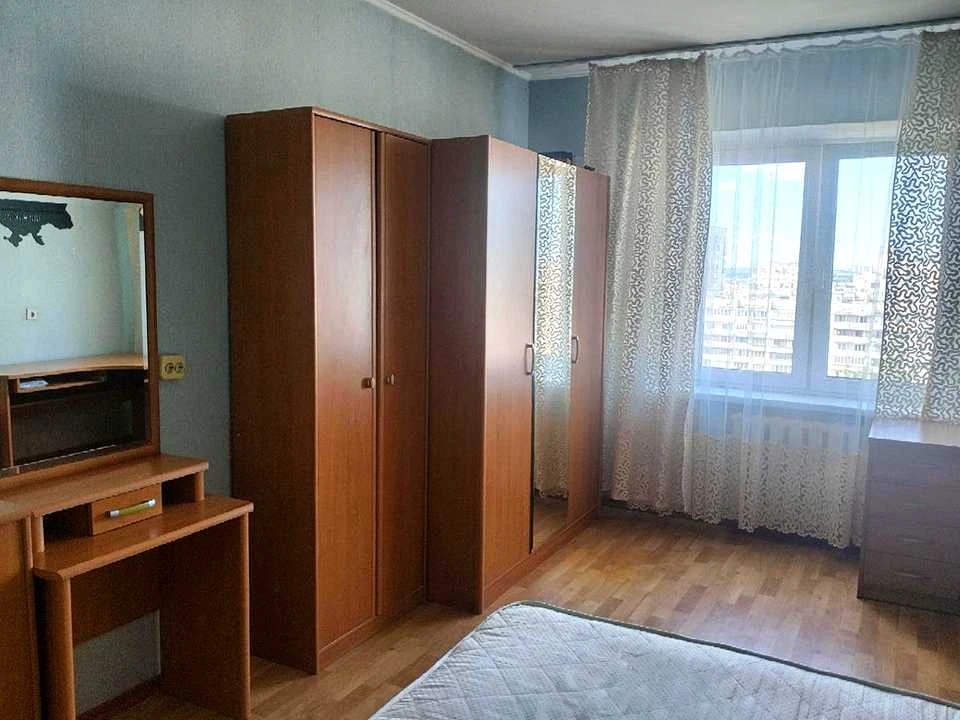 Квартира. Київ, вулиця Левка Лук'яненка