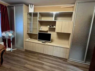 Квартира. Київ, Феофіла Яновського, 1