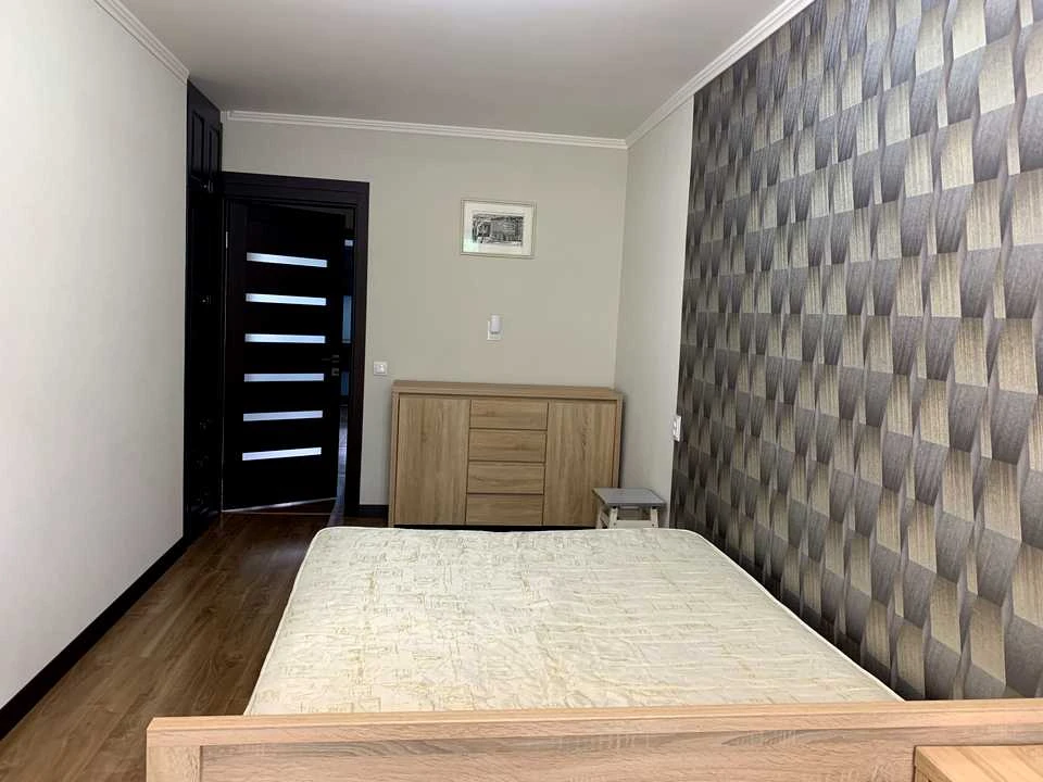 Apartment. Stryiska Street, Lviv