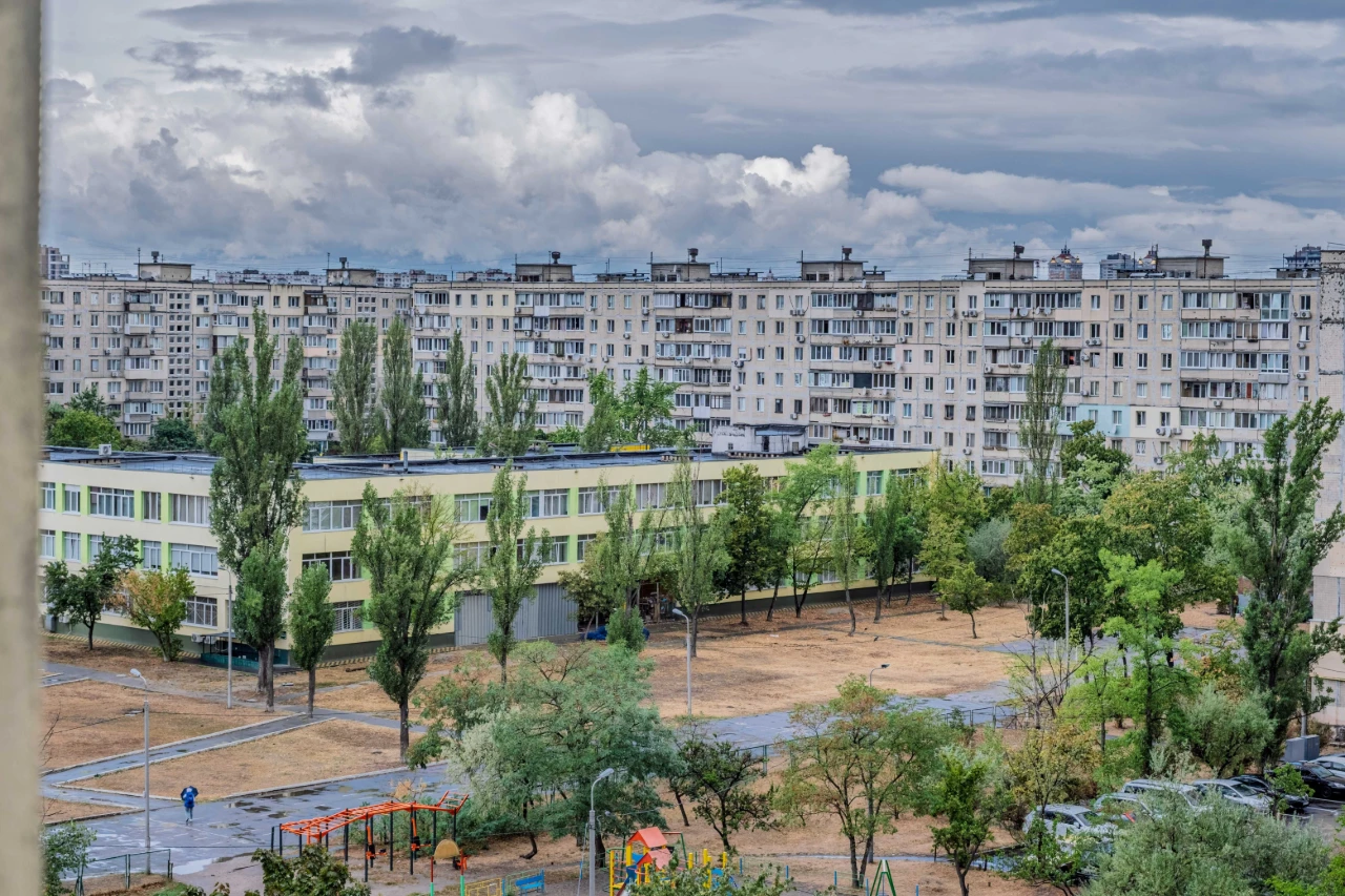 Продажа 2-комн. Приозерная ул. 8а, 58 кв.м. Оболонь 10 мин